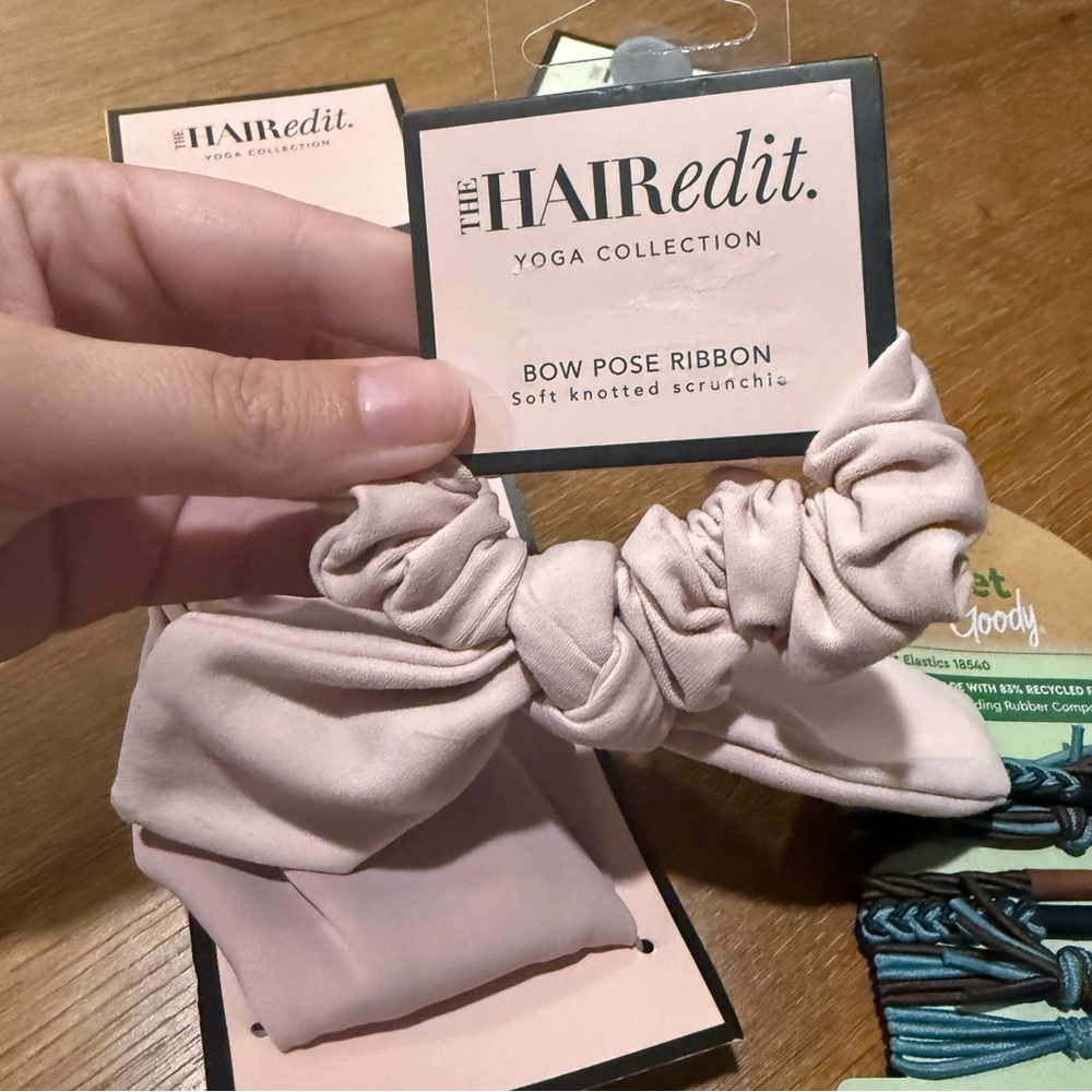 Hair Accessories Set NEW - Picture 3 of 5